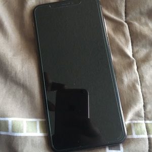 iPhone XS Max (xfinity Mobile)